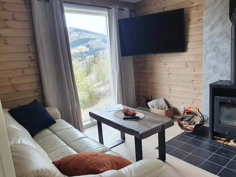 Апартаменти Molden 2-Fjellutsikt Og Jacuzzi Tilgang. Luster Екстер'єр фото